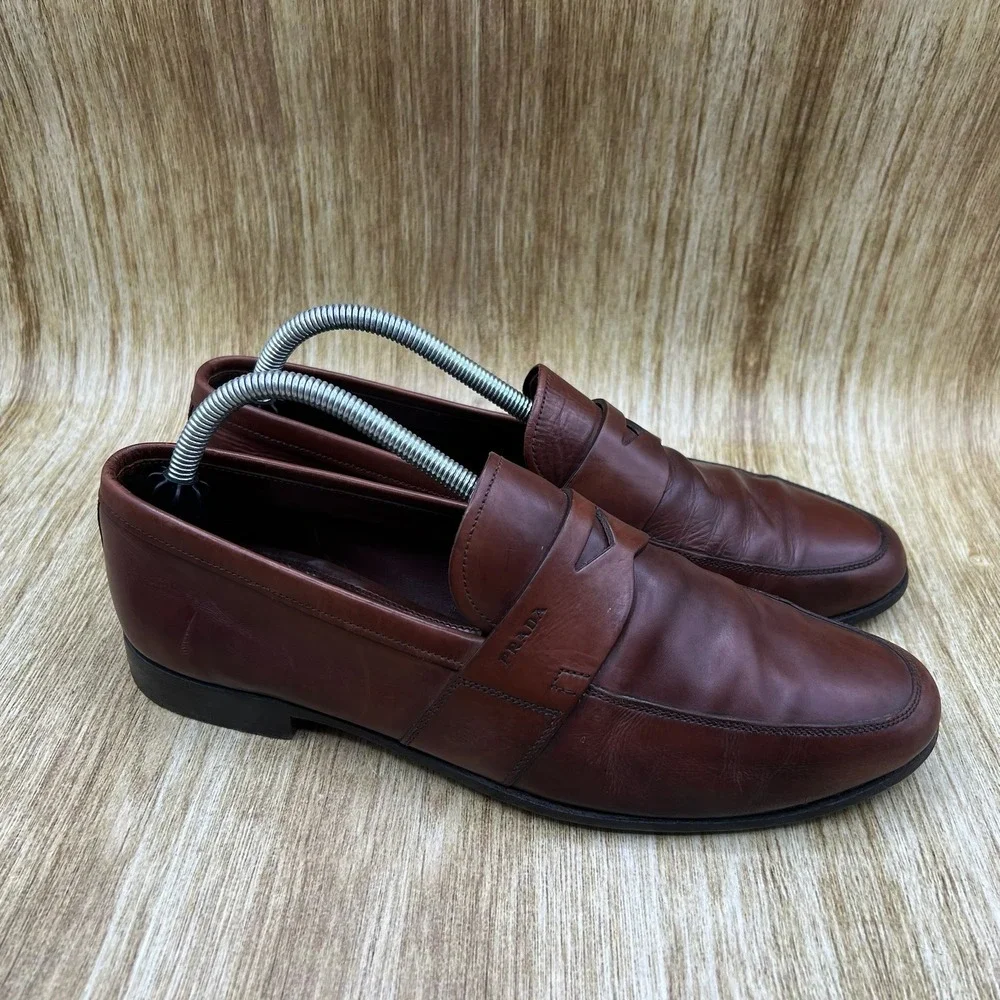 Prada Penny Loafers Men's Size 7.5 Brown Leather Made in Italy Dress Shoes